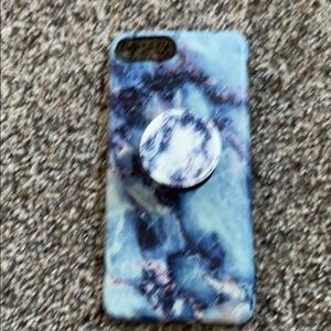 iPhone 8 Plus case with pop socket